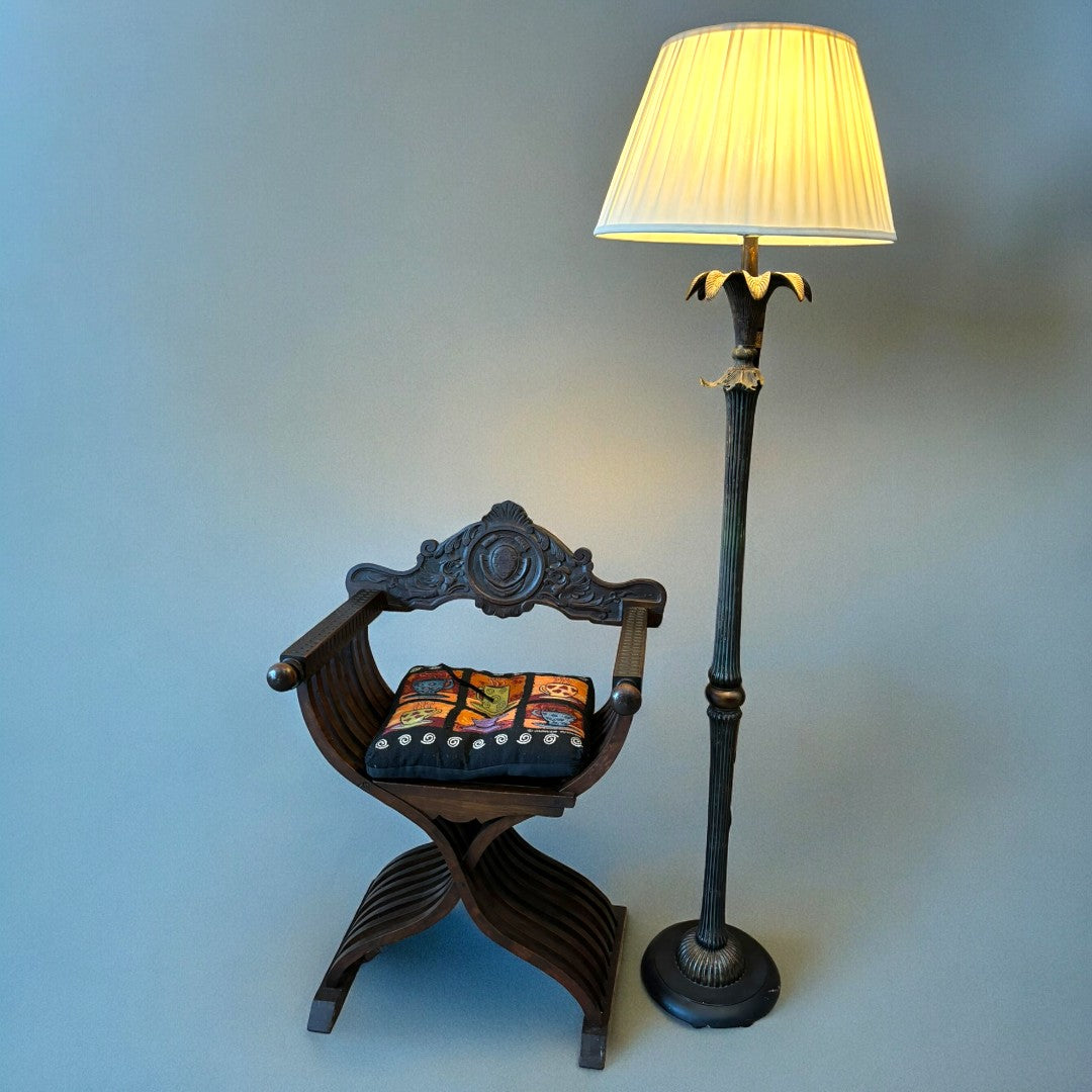 Antique Savonarola Chair