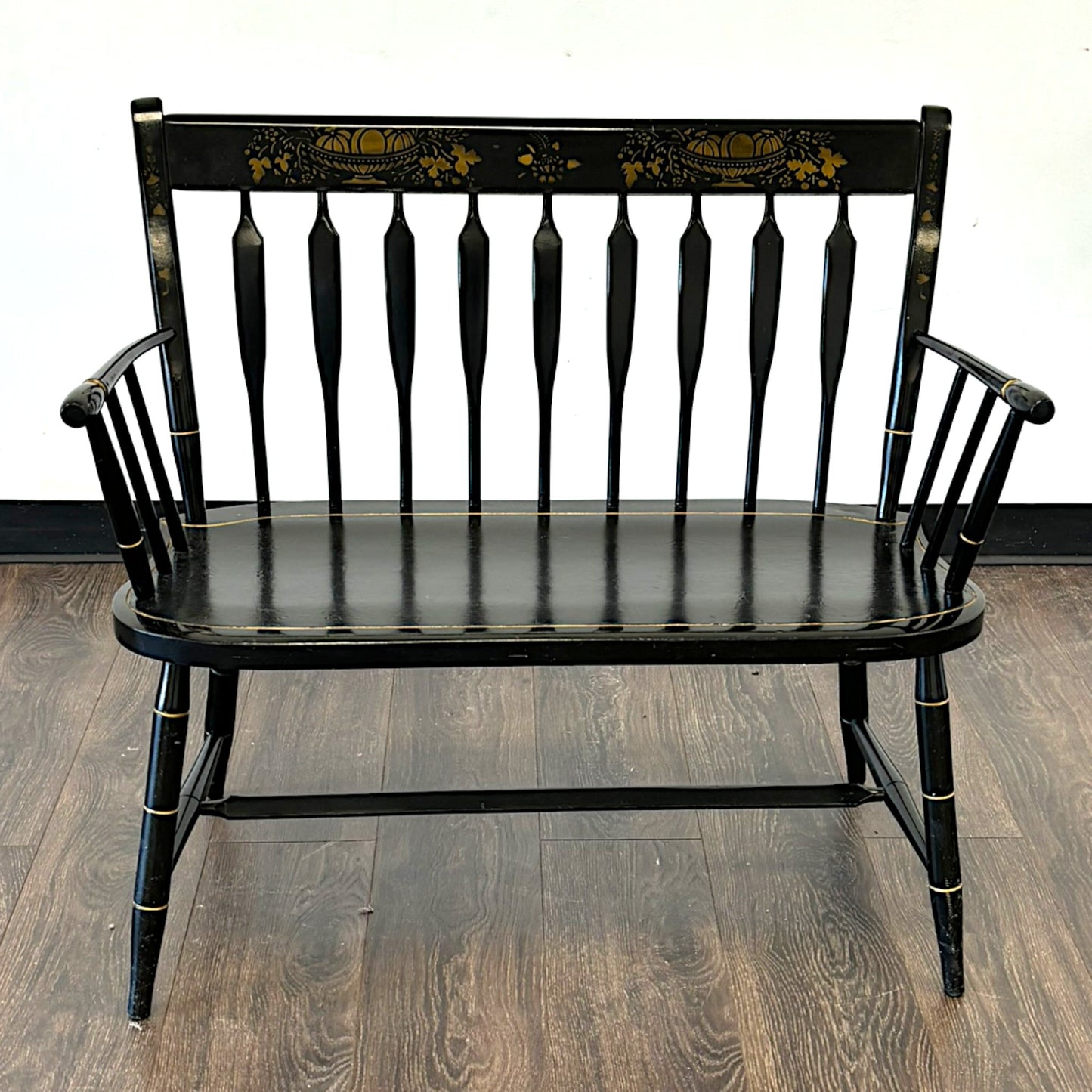 Vintage Nichols & Stone Windsor style Settee Bench