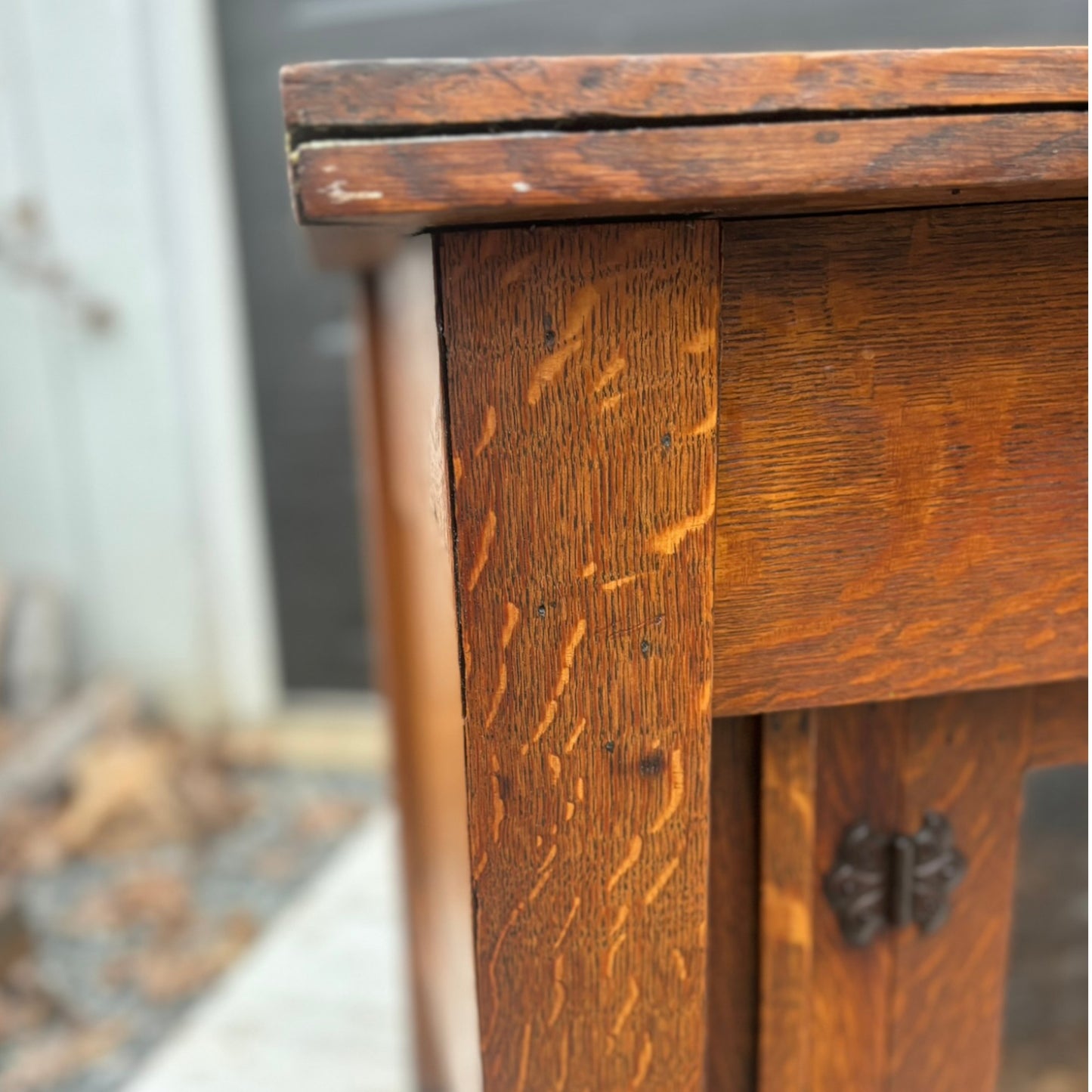 Vintage Arts & Crafts Style Tiger Oak Credenza Cabinet